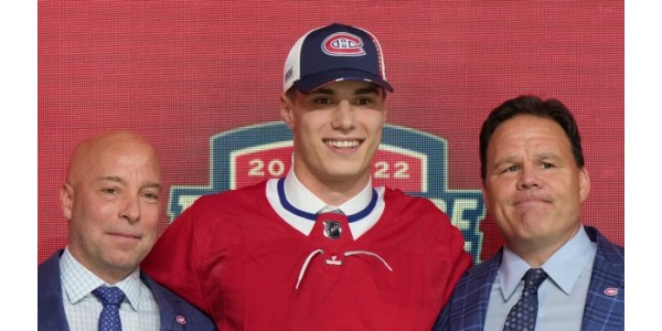 Die Montreal Canadiens wählen endlich Stürmer Juraj Slafkovsky für den Beitritt